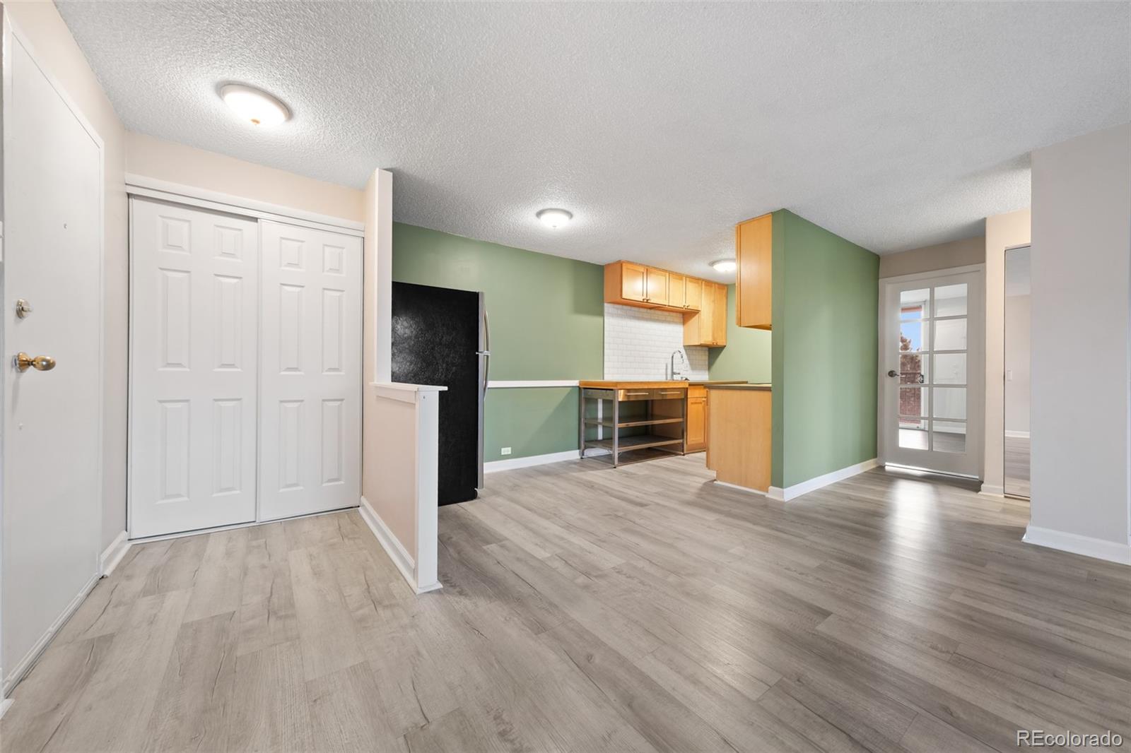 MLS Image #8 for 2225  buchtel boulevard,denver, Colorado