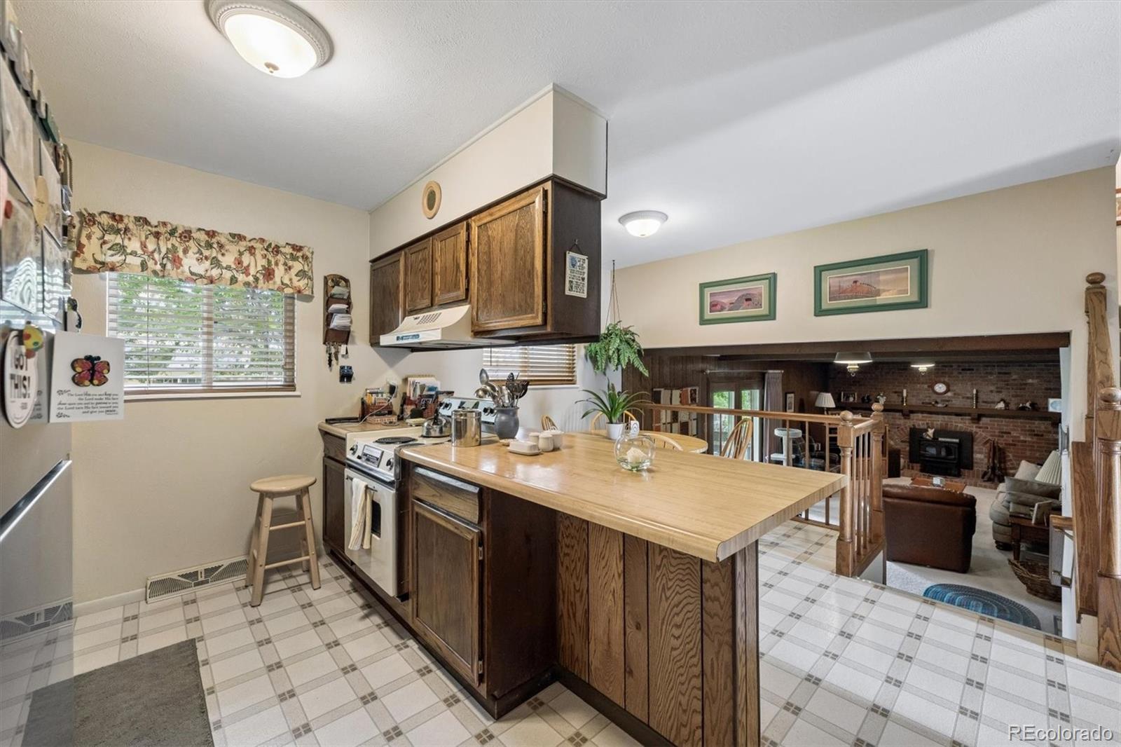 MLS Image #6 for 2637 s salida street,aurora, Colorado
