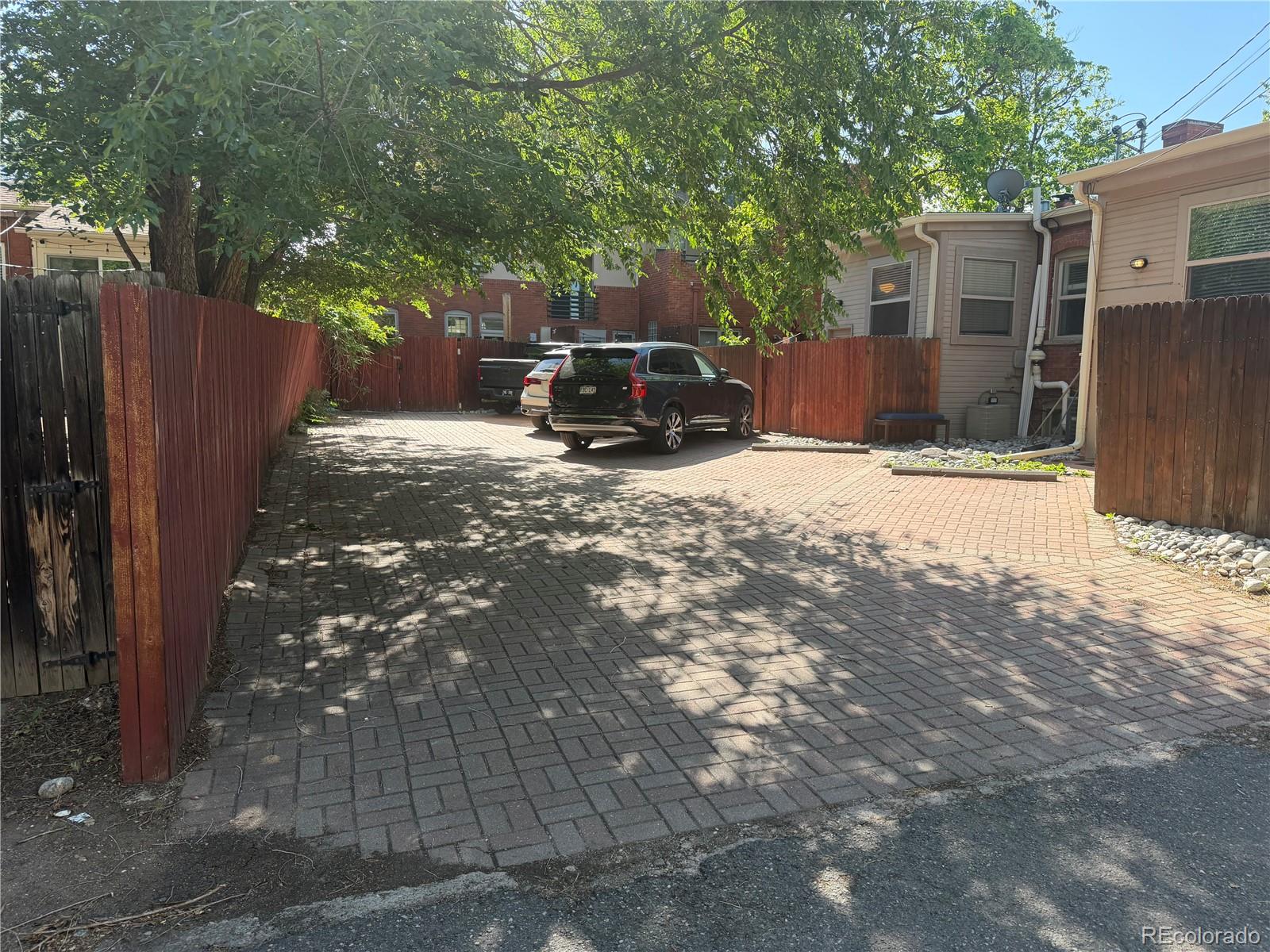 MLS Image #37 for 595 s pearl street,denver, Colorado