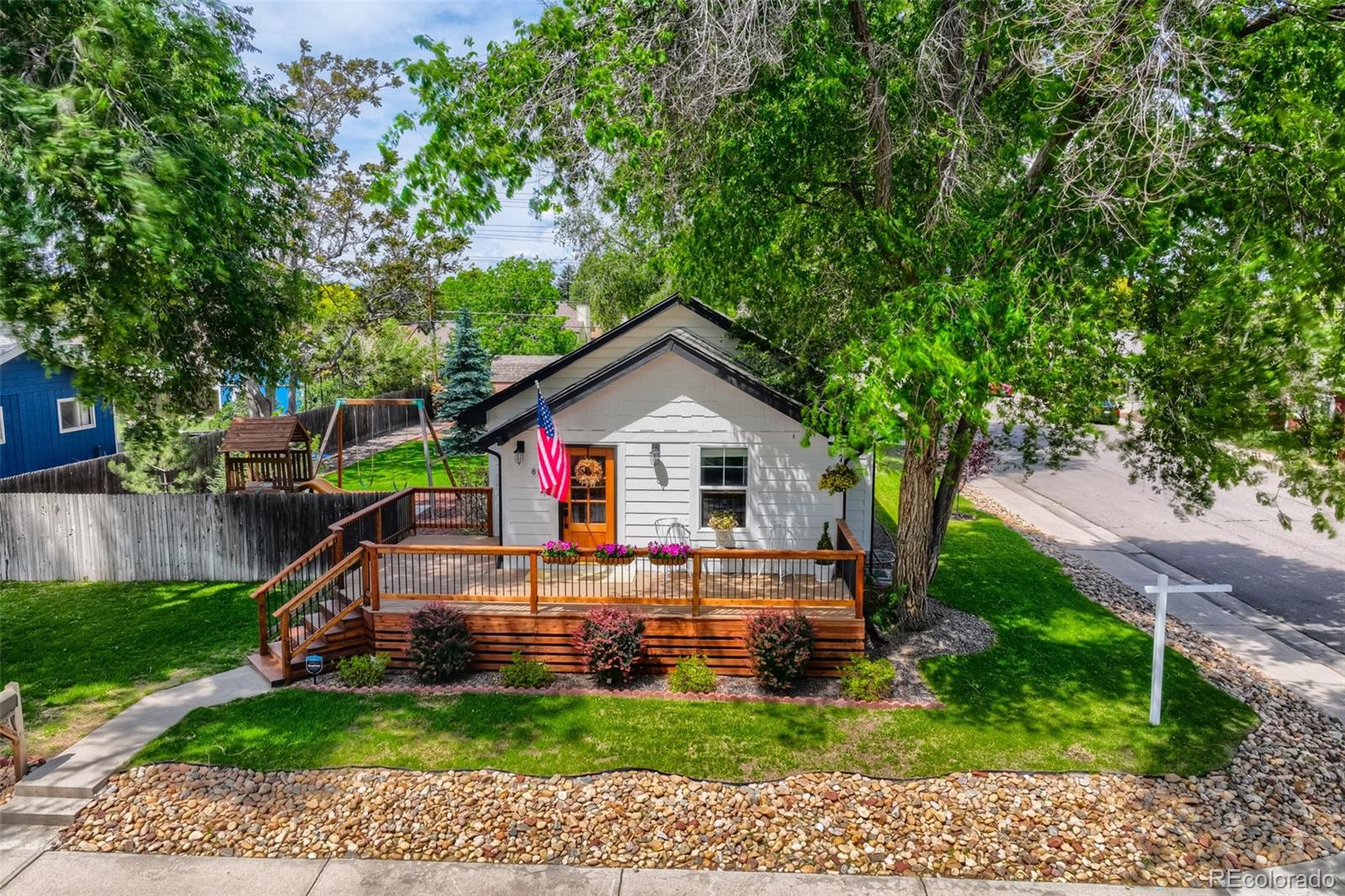 MLS Image #0 for 801 s krameria street,denver, Colorado