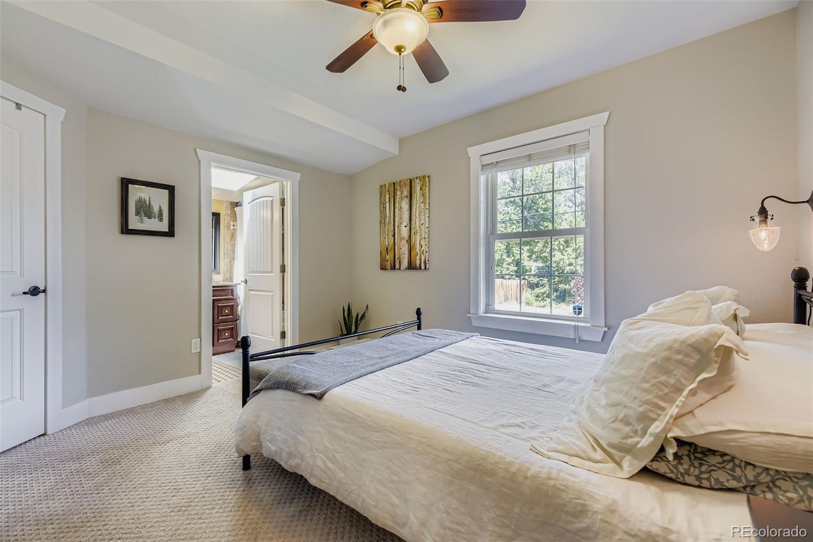 MLS Image #14 for 801 s krameria street,denver, Colorado