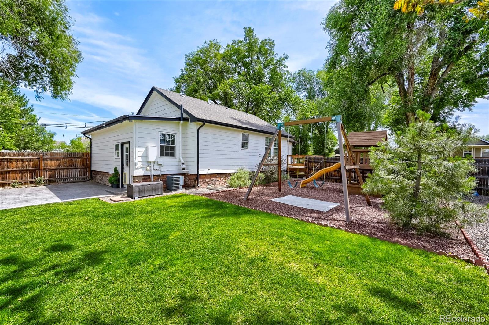 MLS Image #37 for 801 s krameria street,denver, Colorado