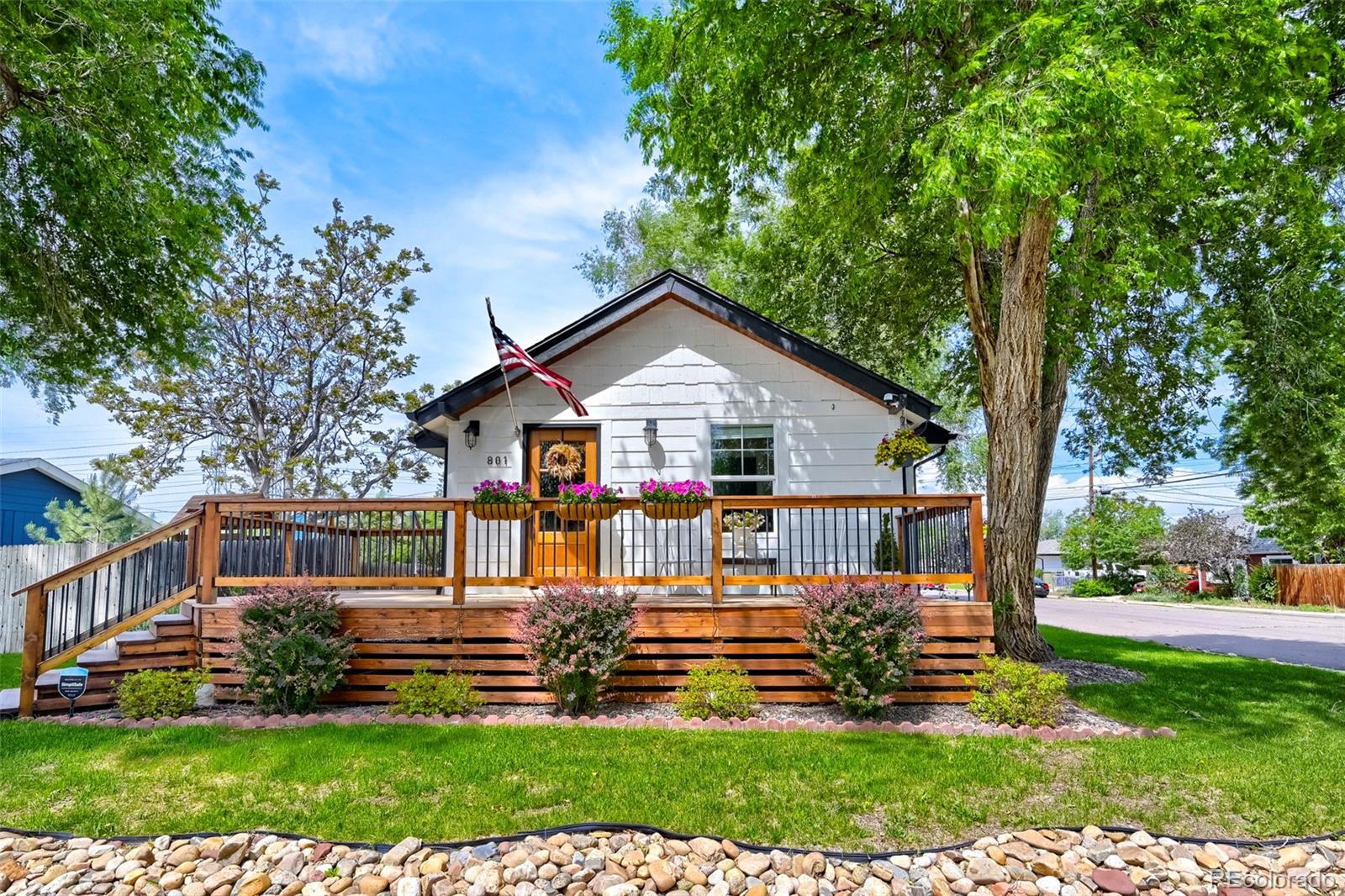 MLS Image #4 for 801 s krameria street,denver, Colorado