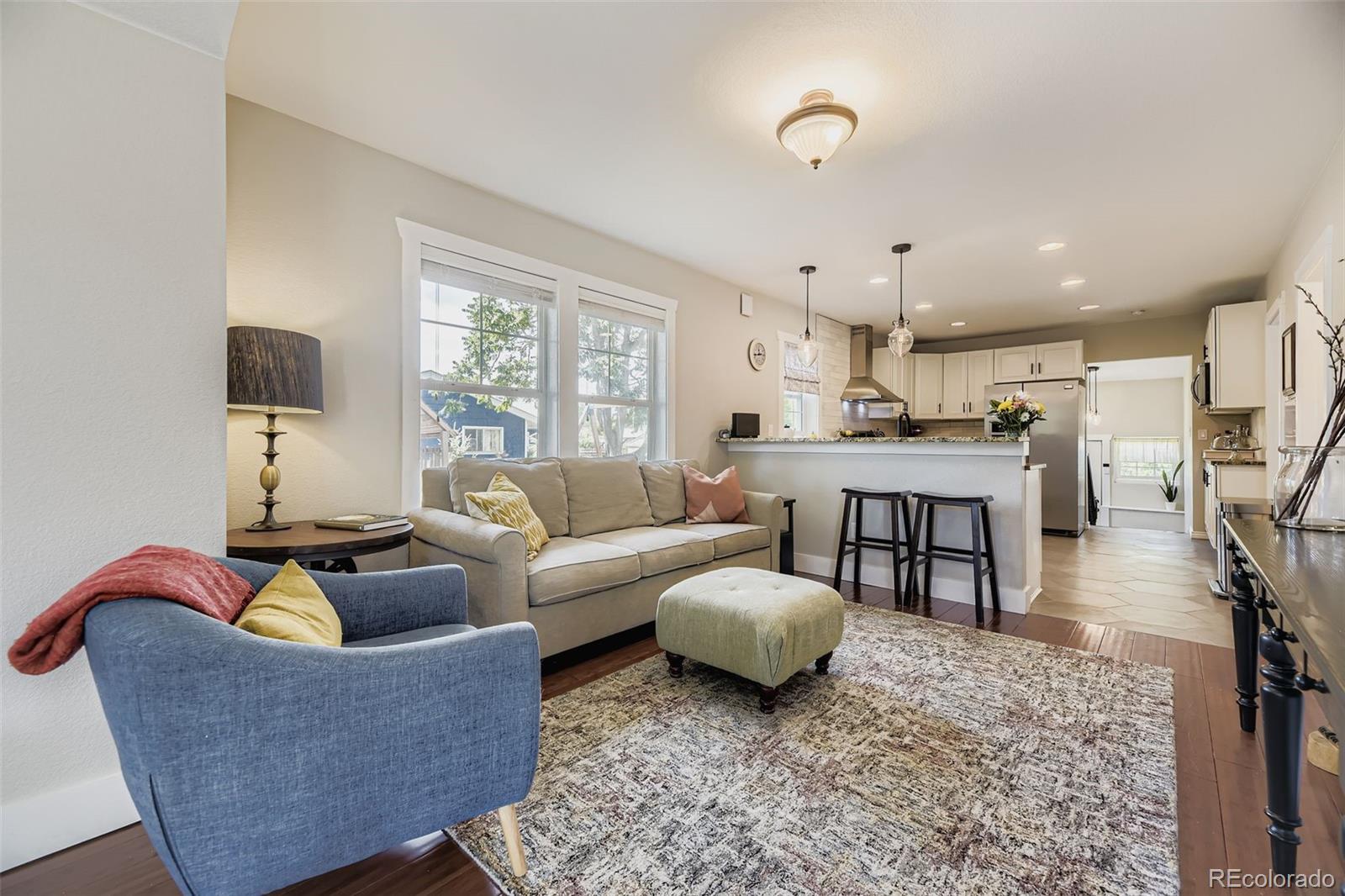 MLS Image #7 for 801 s krameria street,denver, Colorado