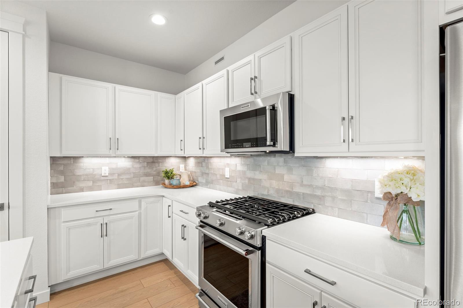 MLS Image #9 for 176  ash circle,erie, Colorado