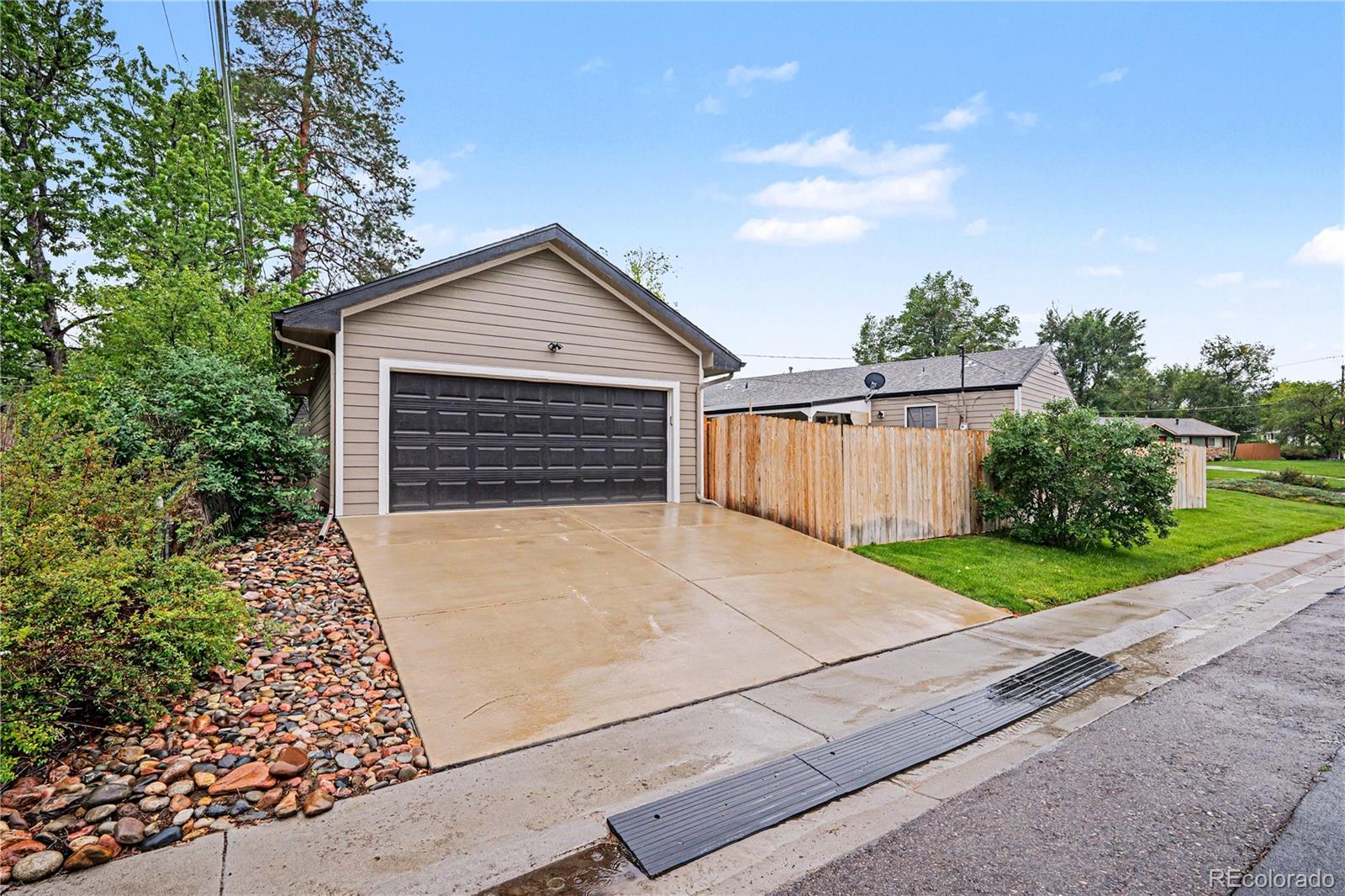 MLS Image #20 for 3400 s holly street,denver, Colorado