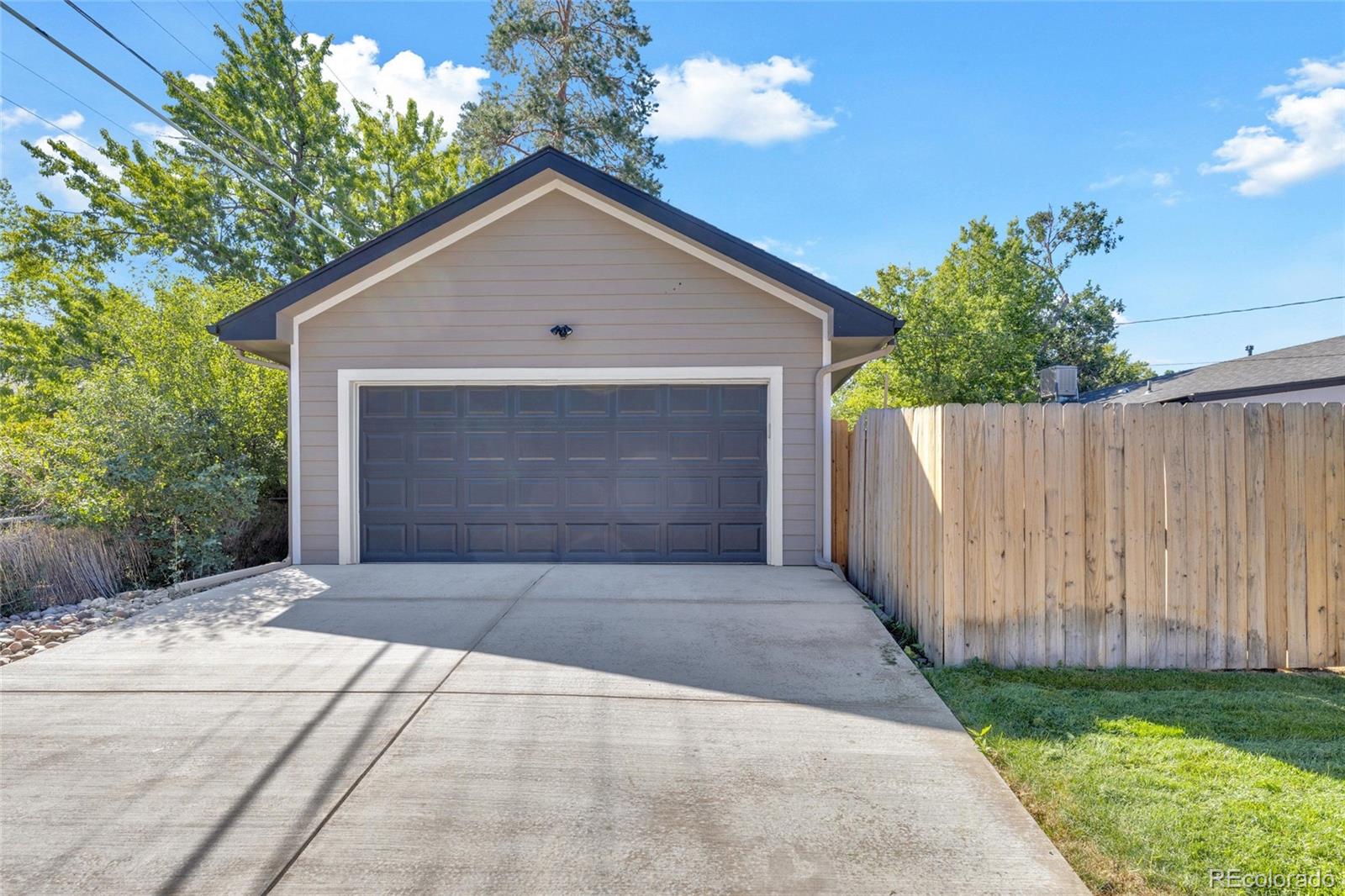 MLS Image #26 for 3400 s holly street,denver, Colorado