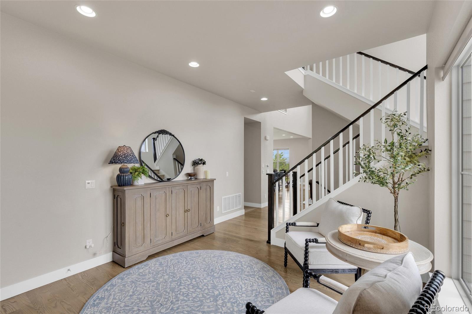 MLS Image #3 for 10401  maplebrook way,highlands ranch, Colorado