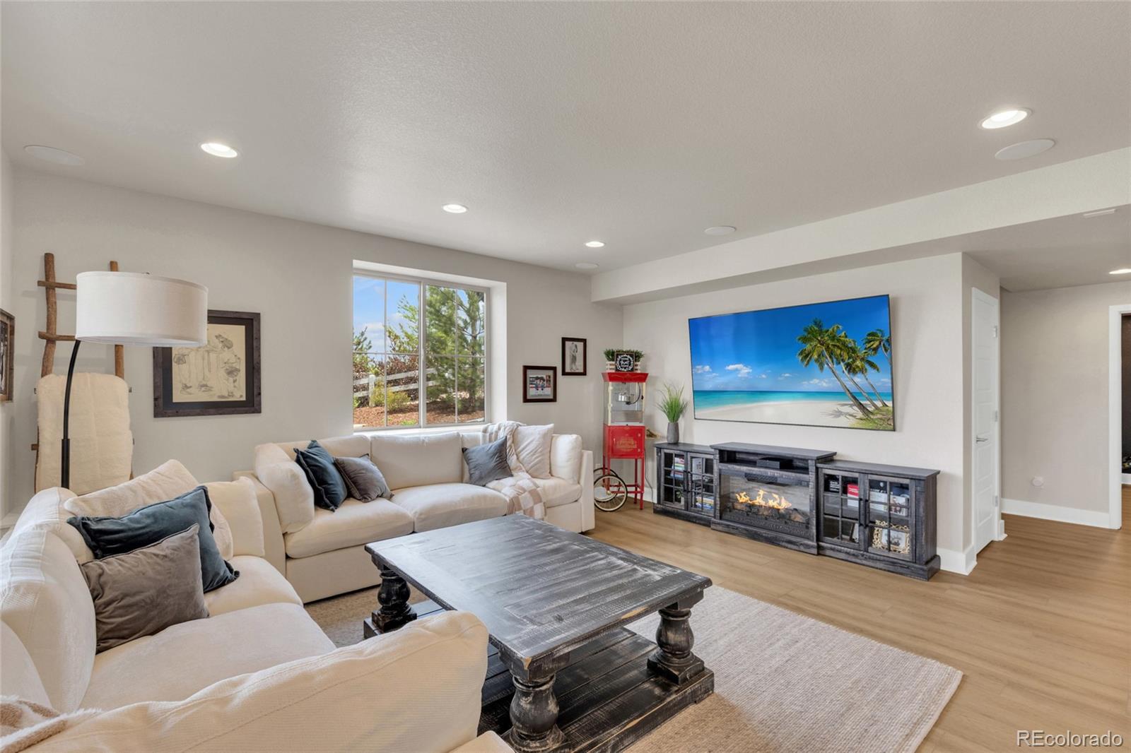 MLS Image #38 for 10401  maplebrook way,highlands ranch, Colorado