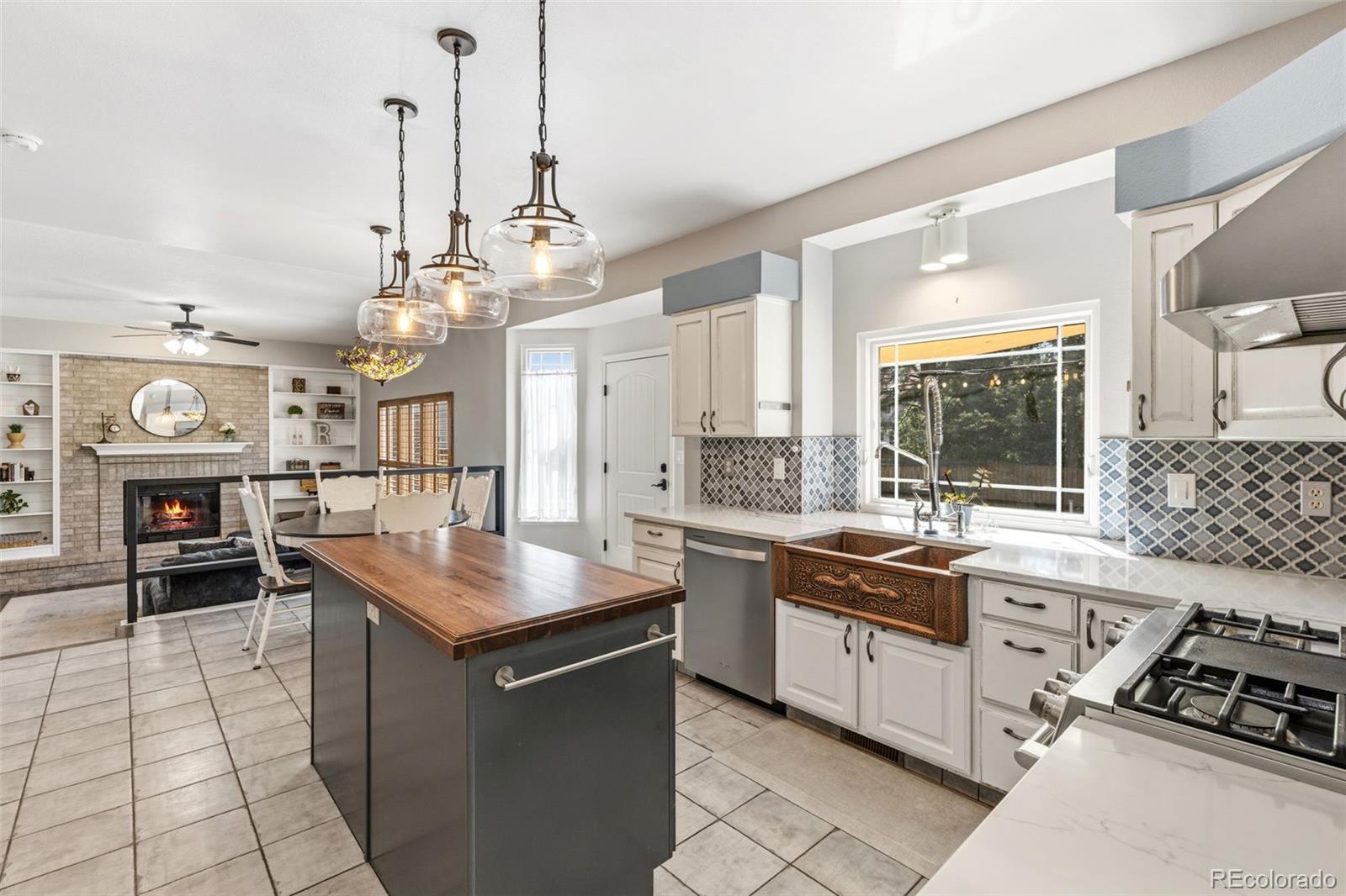 MLS Image #8 for 8925  edgefield drive,colorado springs, Colorado
