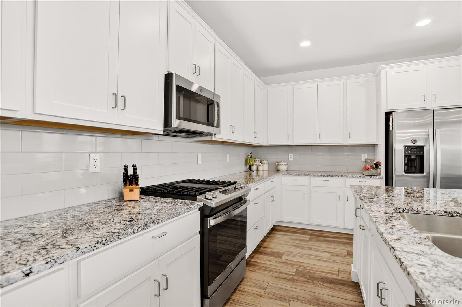 MLS Image #20 for 8886 s tibet court,aurora, Colorado