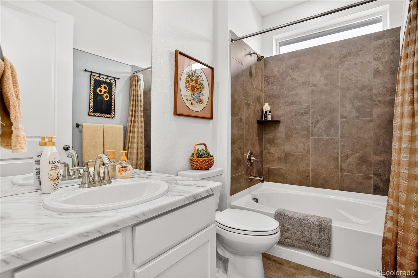 MLS Image #9 for 8886 s tibet court,aurora, Colorado