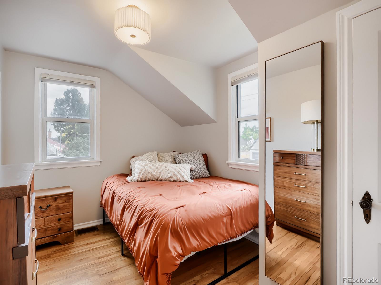MLS Image #15 for 2805 n raleigh street,denver, Colorado