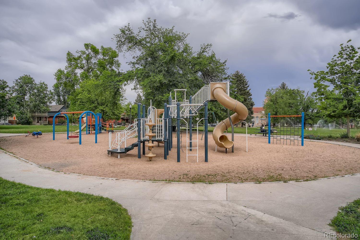 MLS Image #37 for 3420 w 32nd avenue 201,denver, Colorado