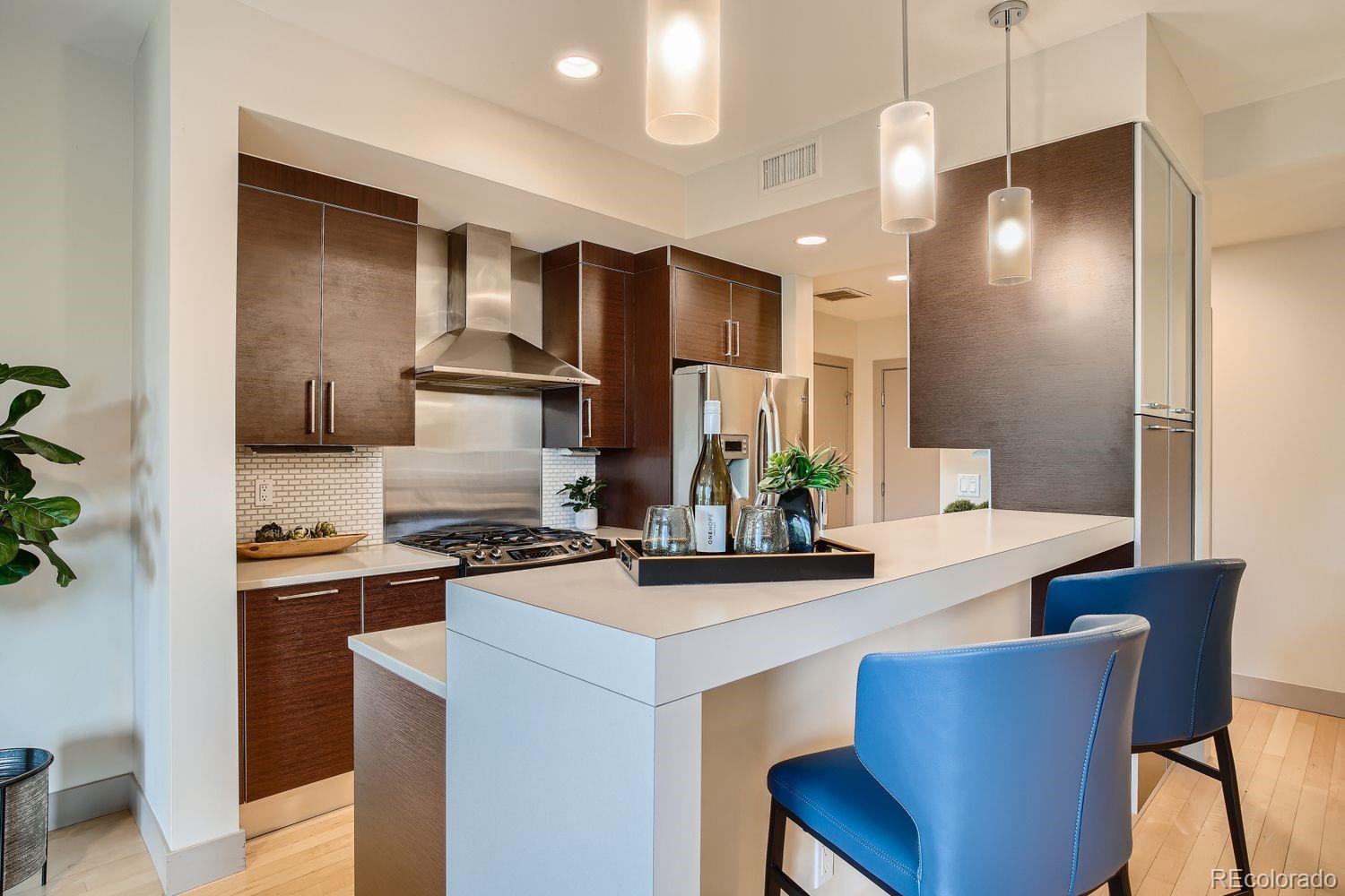 MLS Image #5 for 3420 w 32nd avenue 201,denver, Colorado