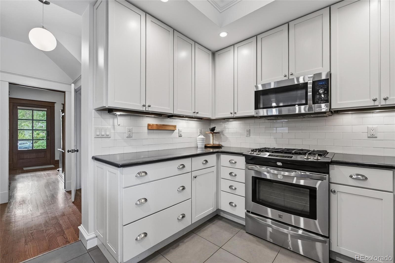 MLS Image #13 for 1054  steele street,denver, Colorado