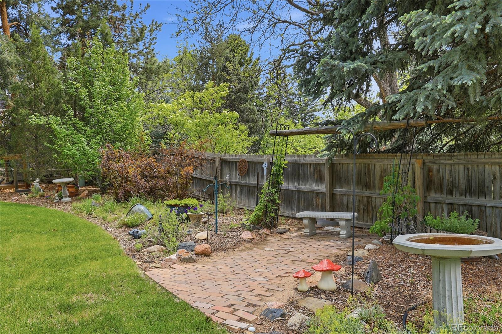 MLS Image #32 for 3945 s willow way,denver, Colorado