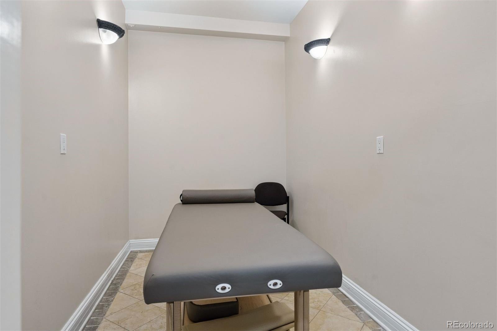 MLS Image #37 for 2500 e cherry creek south drive,denver, Colorado