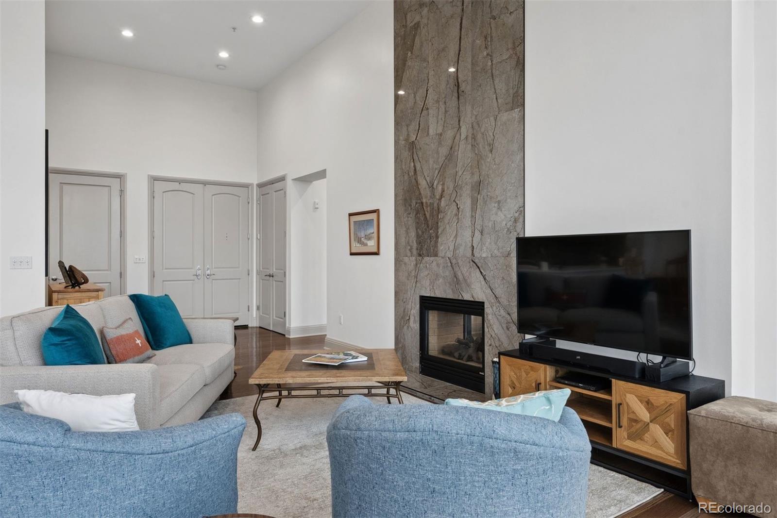MLS Image #8 for 2500 e cherry creek south drive,denver, Colorado