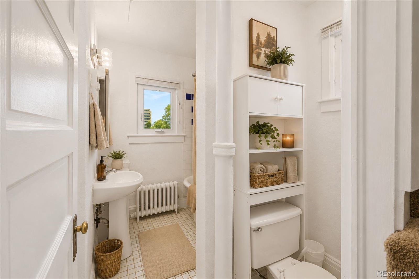 MLS Image #17 for 1136  logan street 8,denver, Colorado