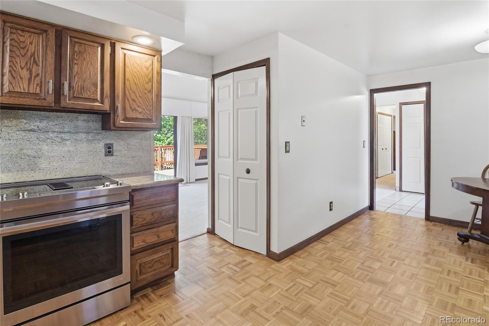 MLS Image #14 for 6043 s glencoe way,centennial, Colorado