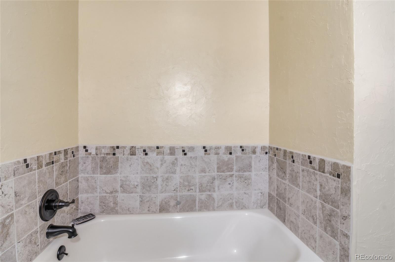 MLS Image #36 for 6043 s glencoe way,centennial, Colorado