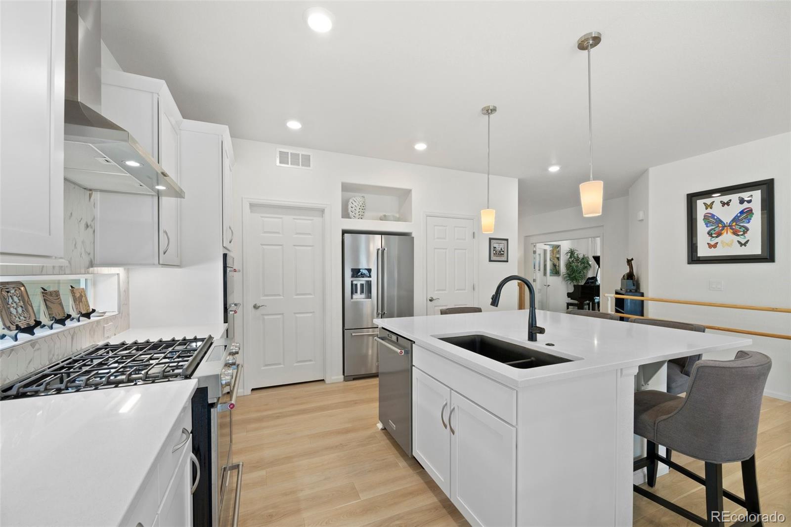 MLS Image #13 for 5037 n quemoy street,aurora, Colorado