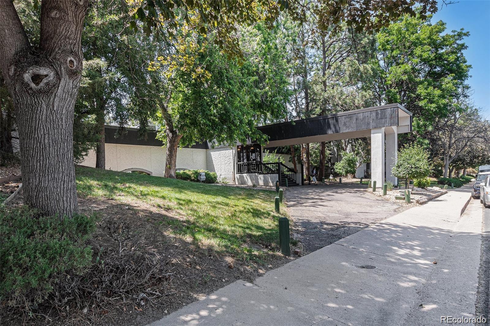MLS Image #2 for 2375 s linden court,denver, Colorado