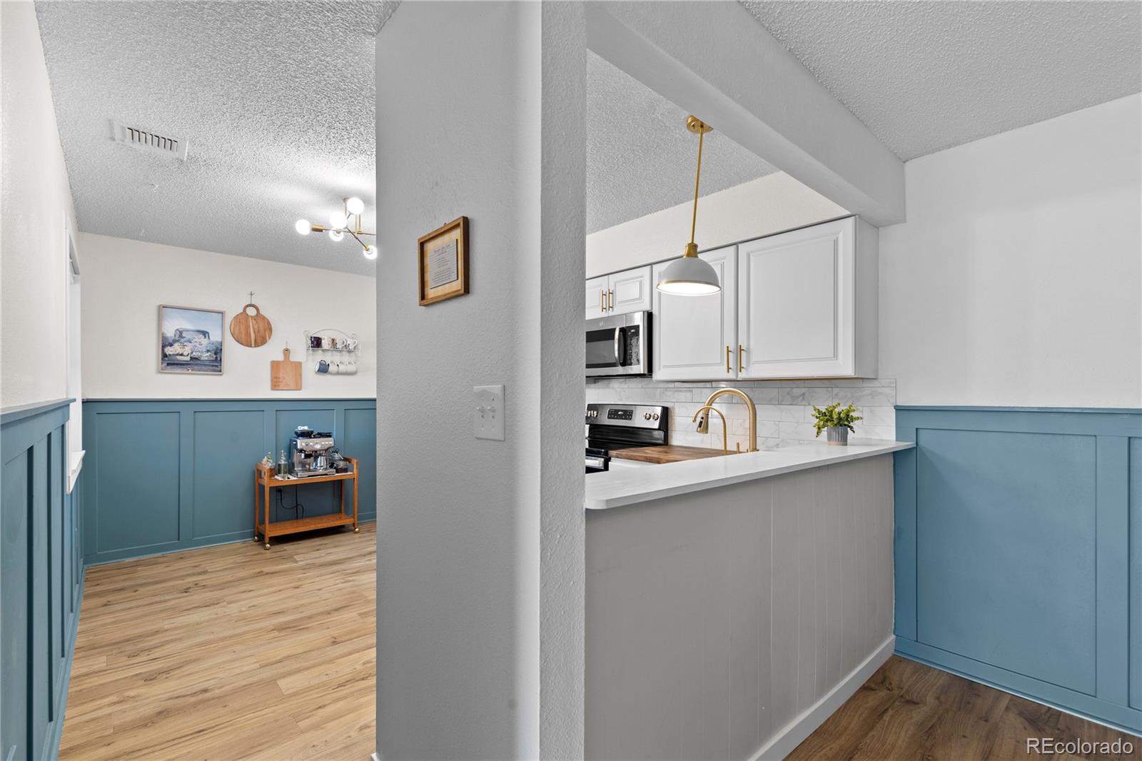 MLS Image #15 for 2330 e fremont avenue,littleton, Colorado