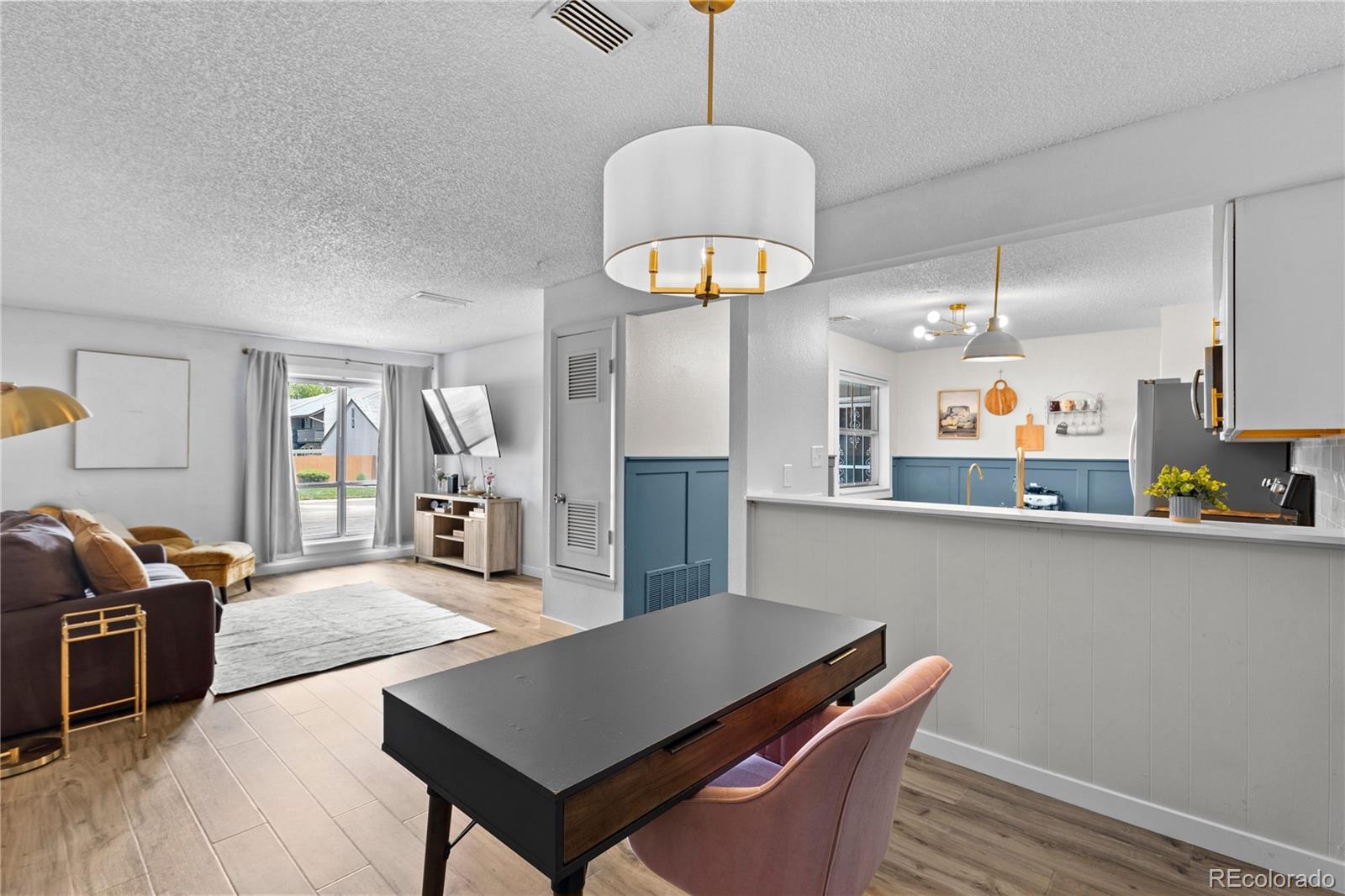 MLS Image #17 for 2330 e fremont avenue,littleton, Colorado