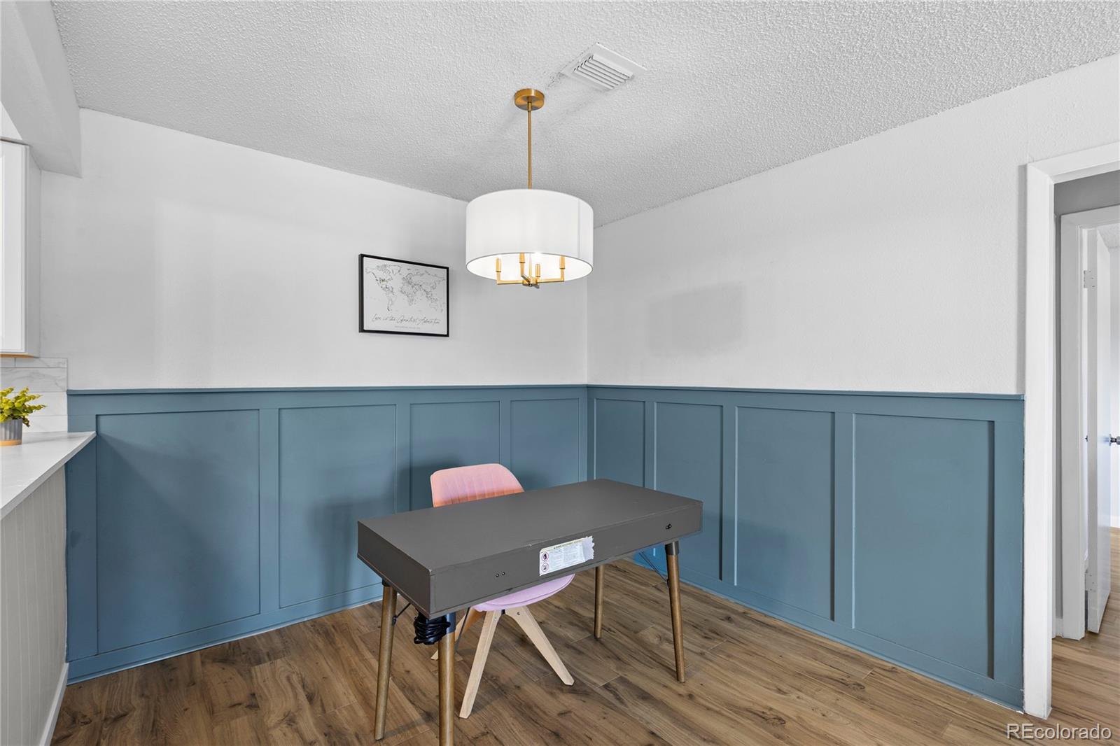 MLS Image #18 for 2330 e fremont avenue,littleton, Colorado