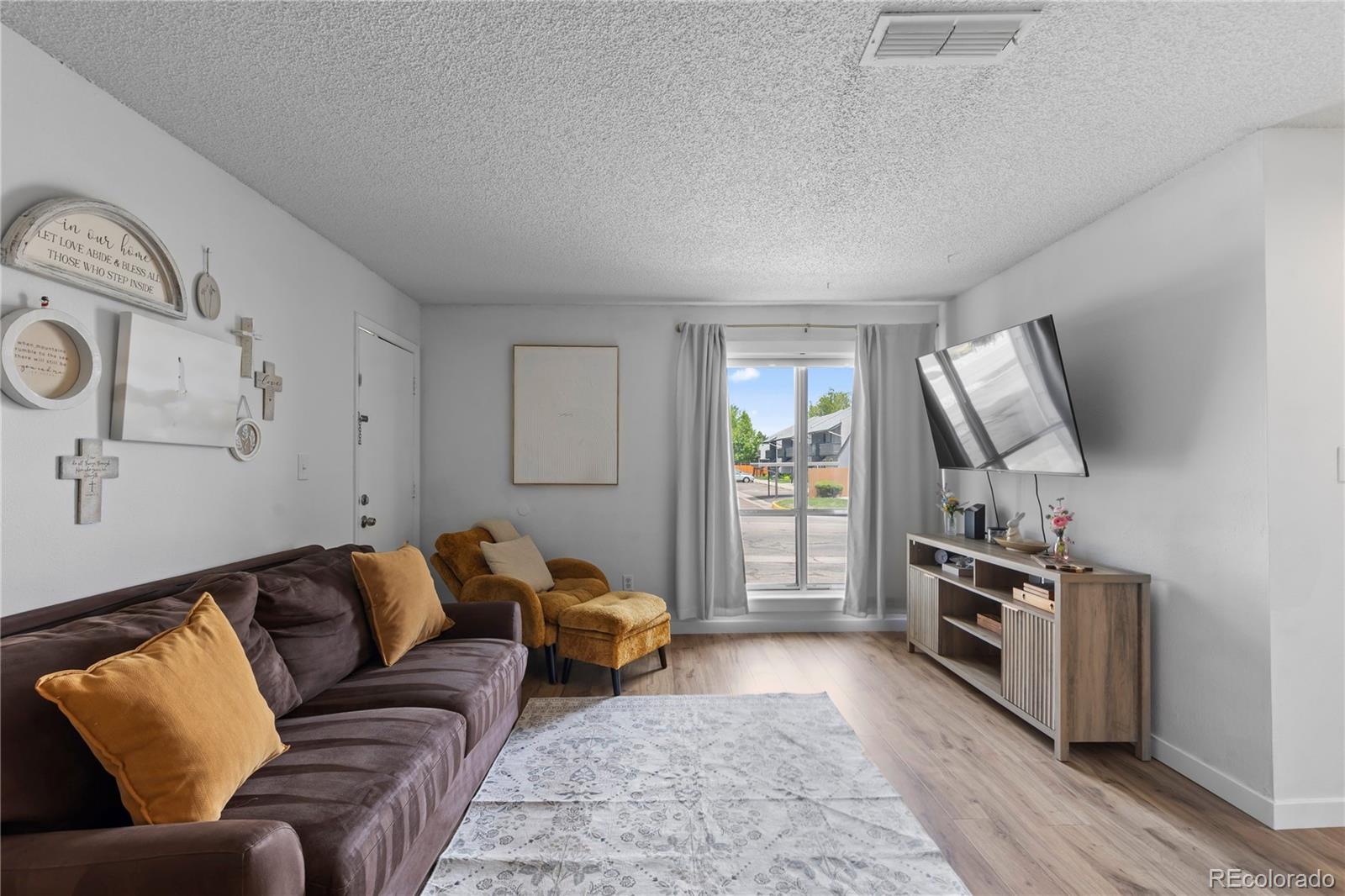 MLS Image #8 for 2330 e fremont avenue,littleton, Colorado