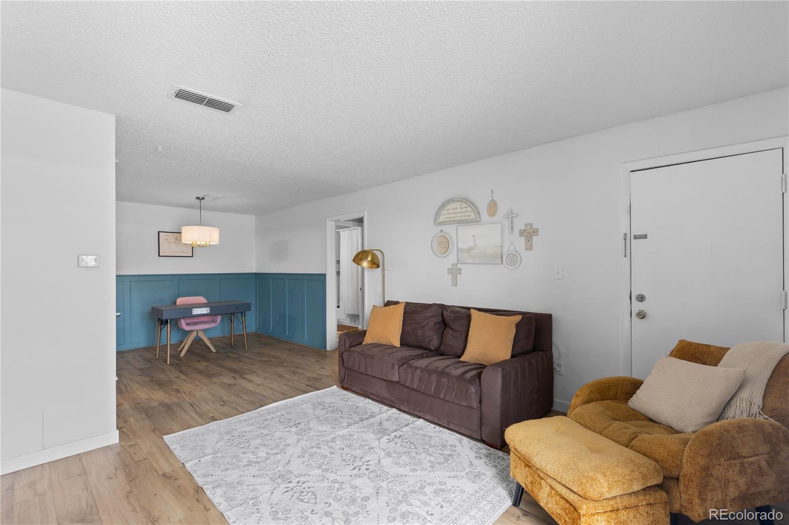 MLS Image #9 for 2330 e fremont avenue,littleton, Colorado