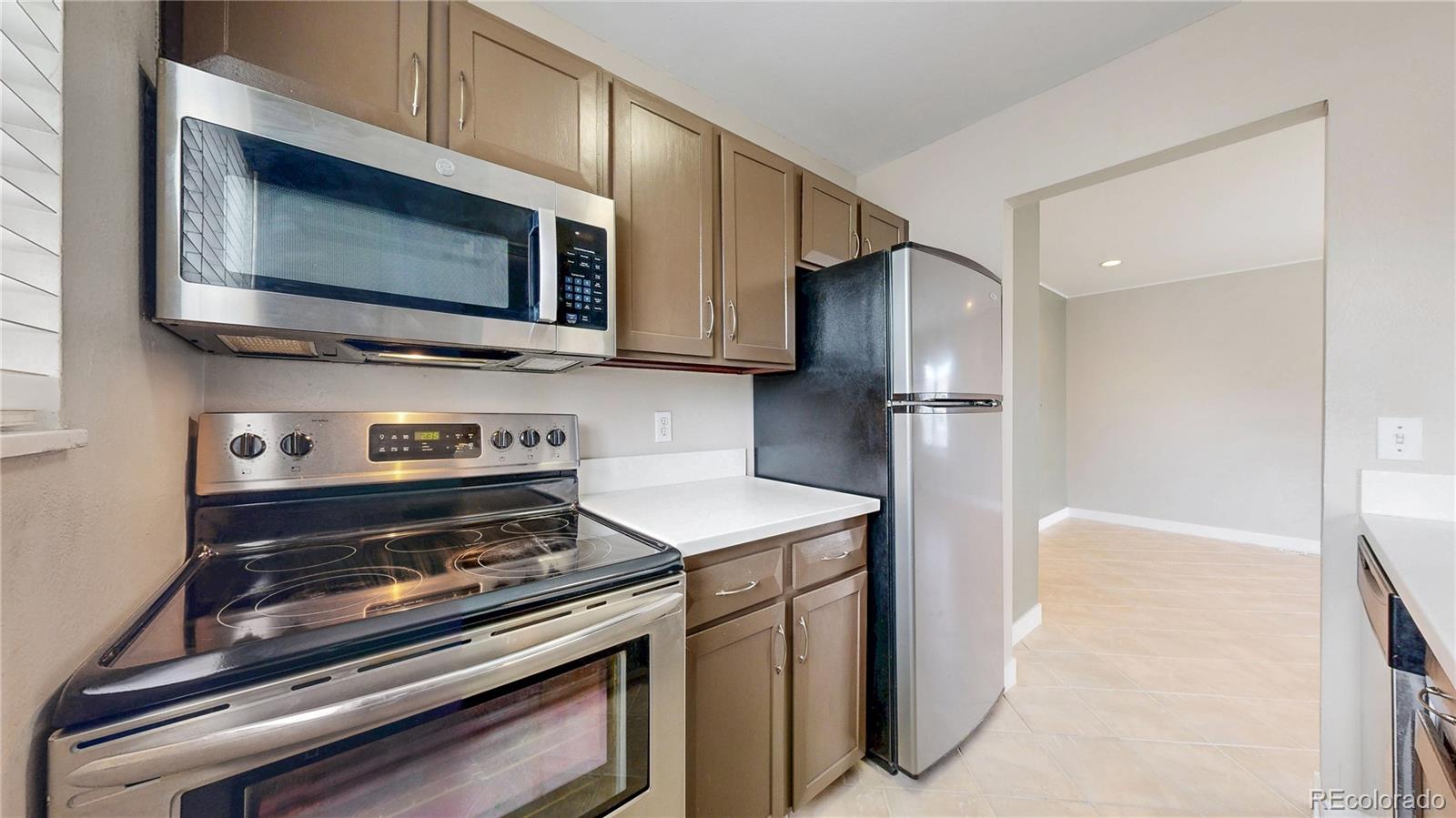 MLS Image #12 for 8786  chase drive,arvada, Colorado