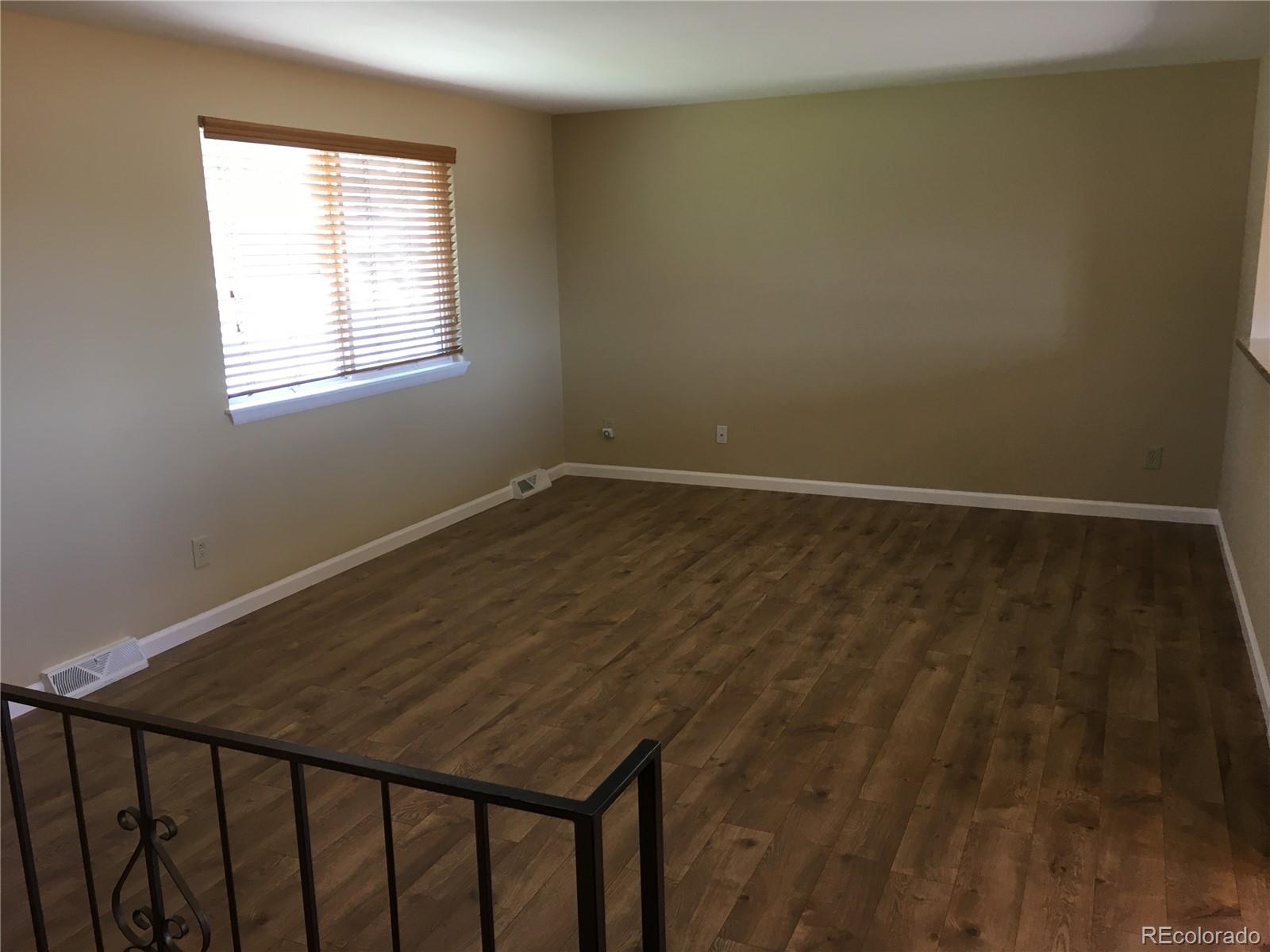 MLS Image #3 for 13198  mercury drive,lone tree, Colorado