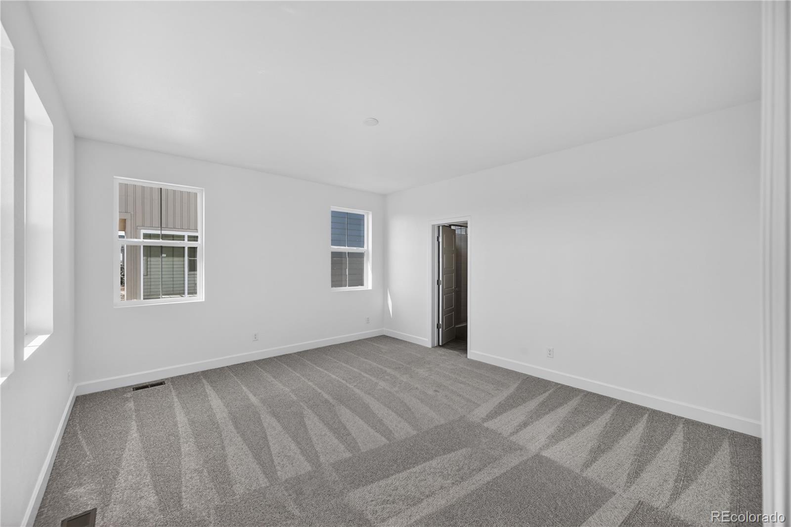 MLS Image #14 for 3310 n denali street,aurora, Colorado