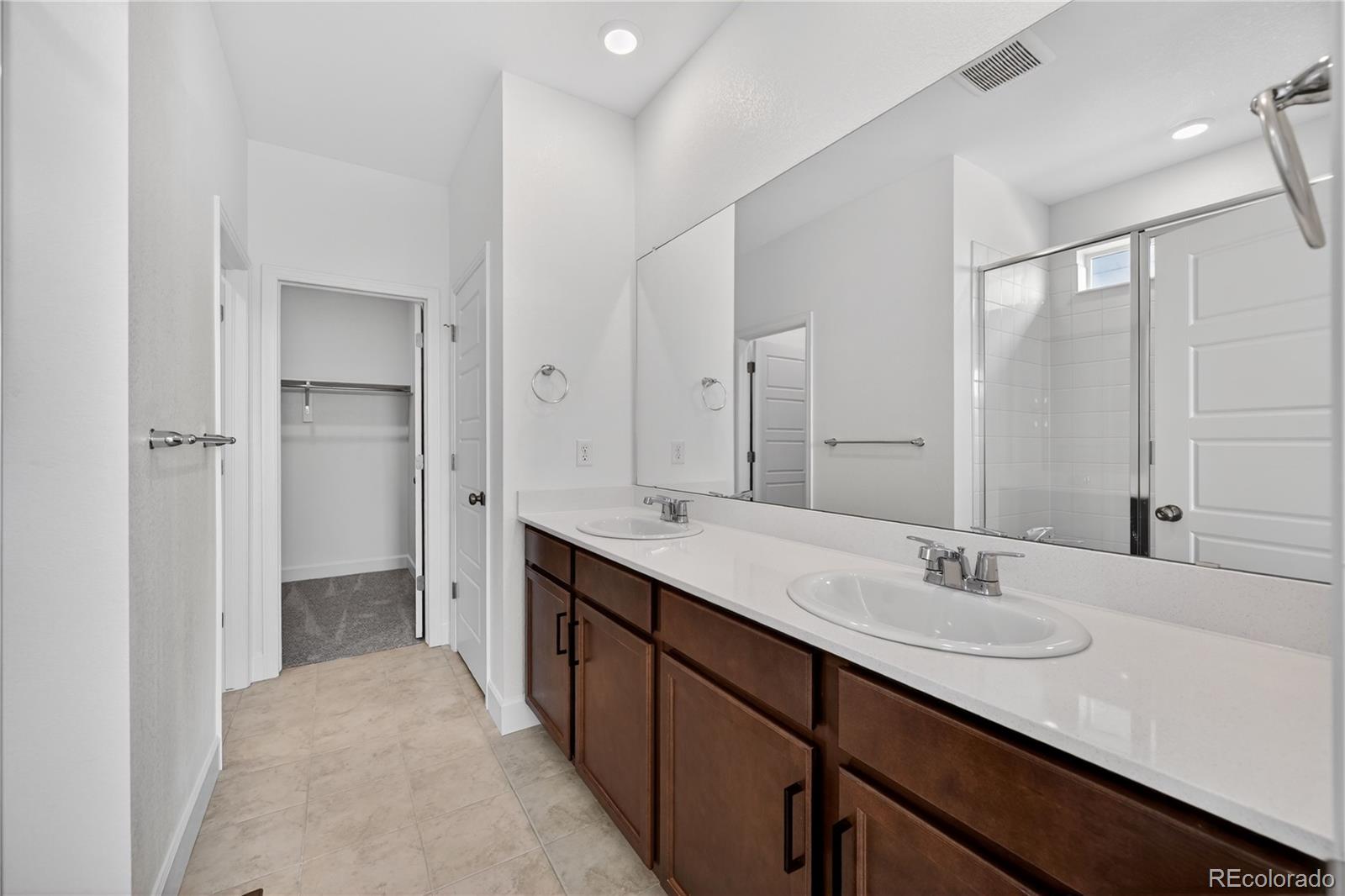 MLS Image #15 for 3310 n denali street,aurora, Colorado