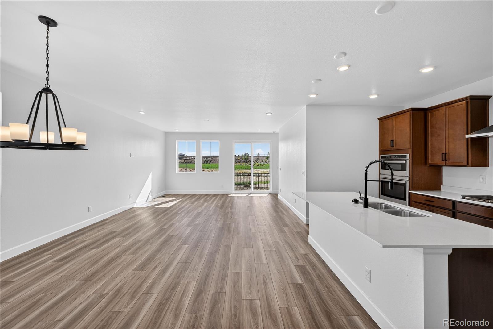 MLS Image #5 for 3310 n denali street,aurora, Colorado