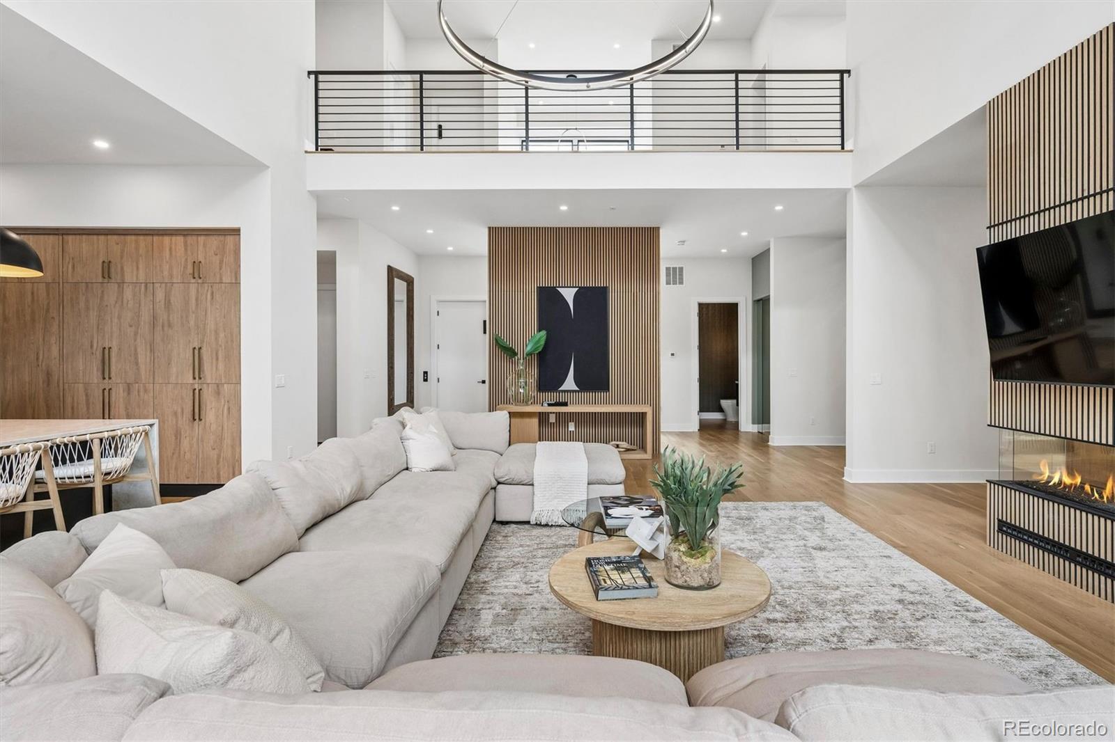 MLS Image #13 for 2821 e cedar avenue,denver, Colorado