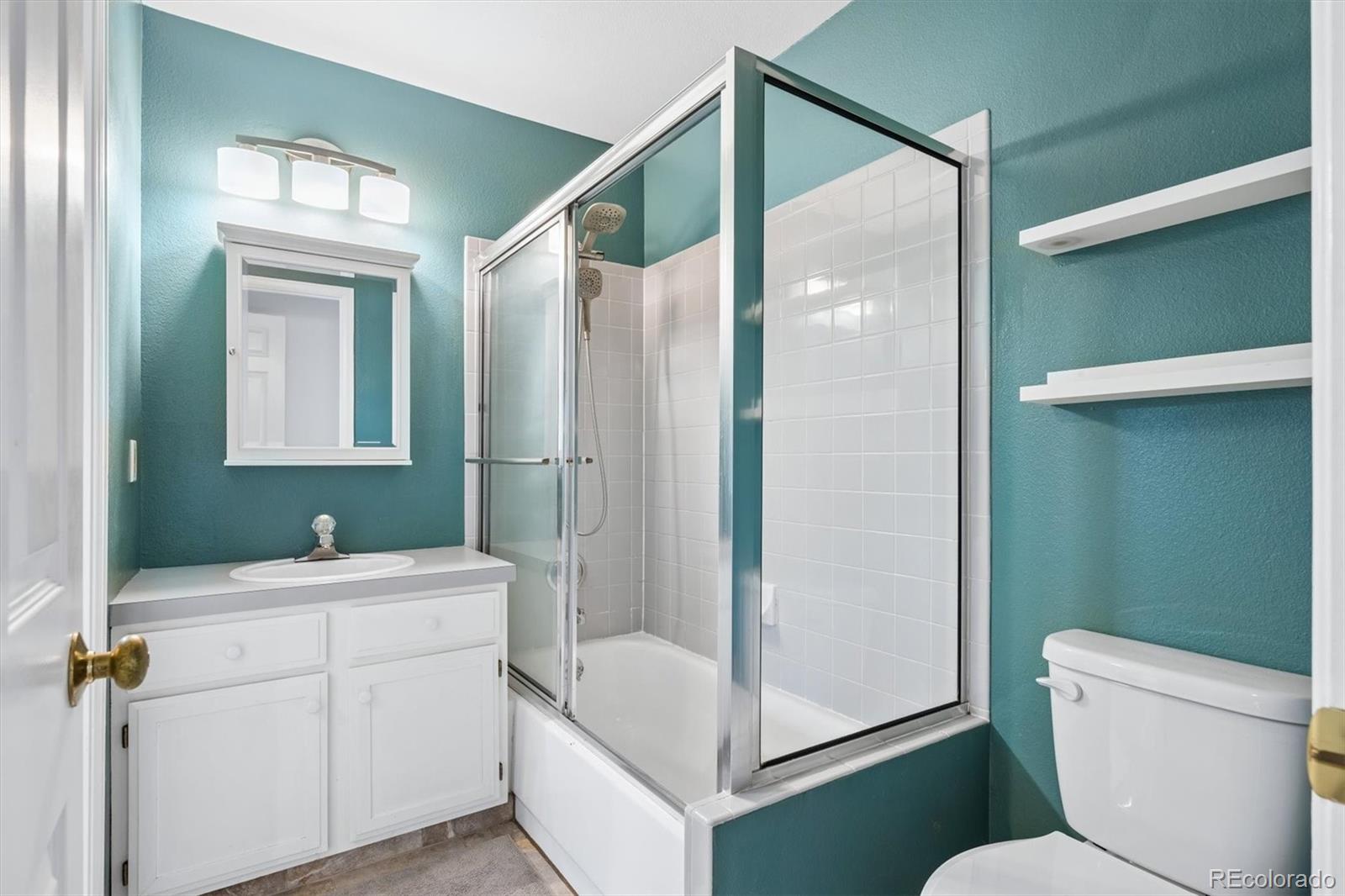 MLS Image #16 for 2049 e phillips lane,centennial, Colorado