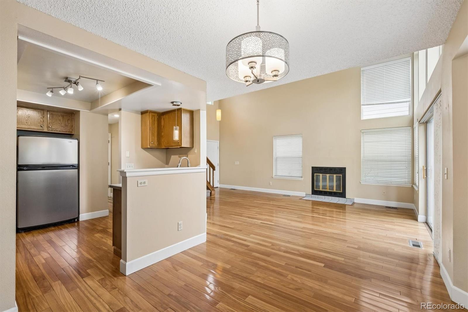 MLS Image #8 for 2049 e phillips lane,centennial, Colorado