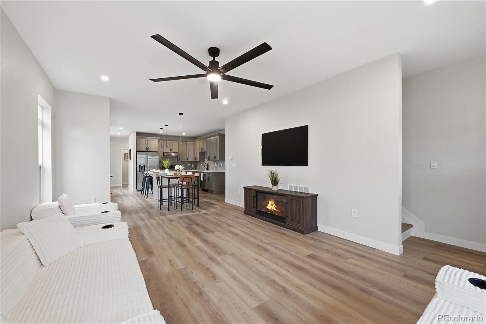 MLS Image #5 for 369 s dale court,denver, Colorado