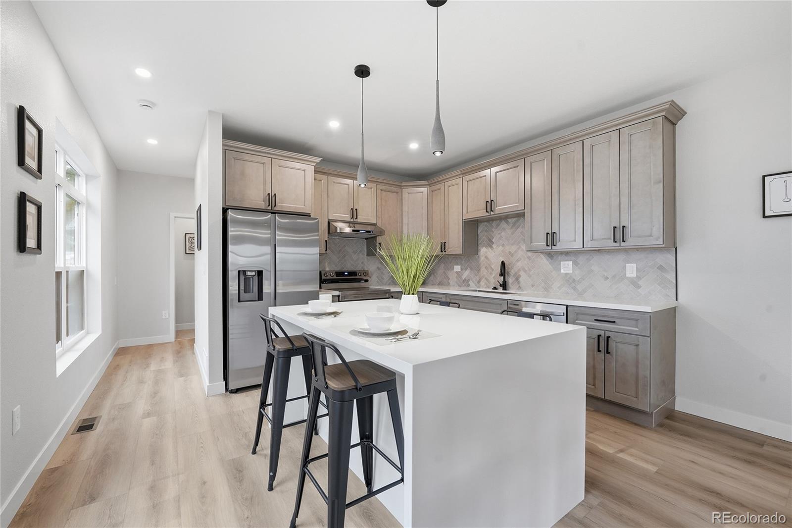 MLS Image #6 for 369 s dale court,denver, Colorado