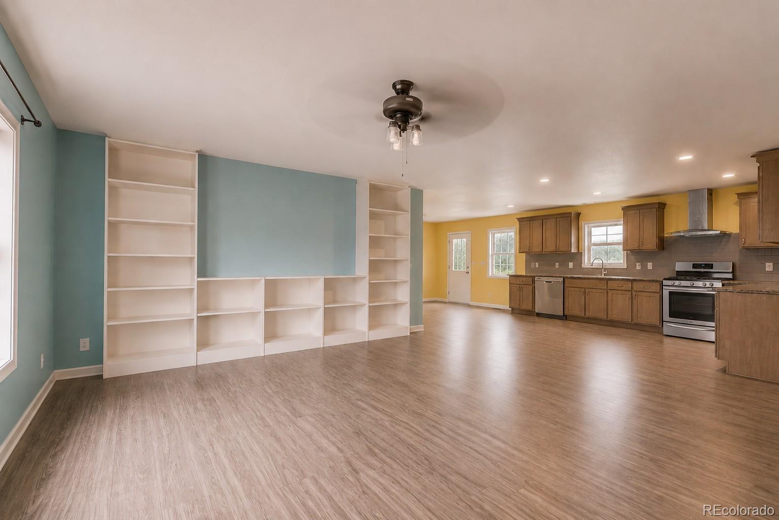 MLS Image #5 for 2201  antelope racer court,wellington, Colorado