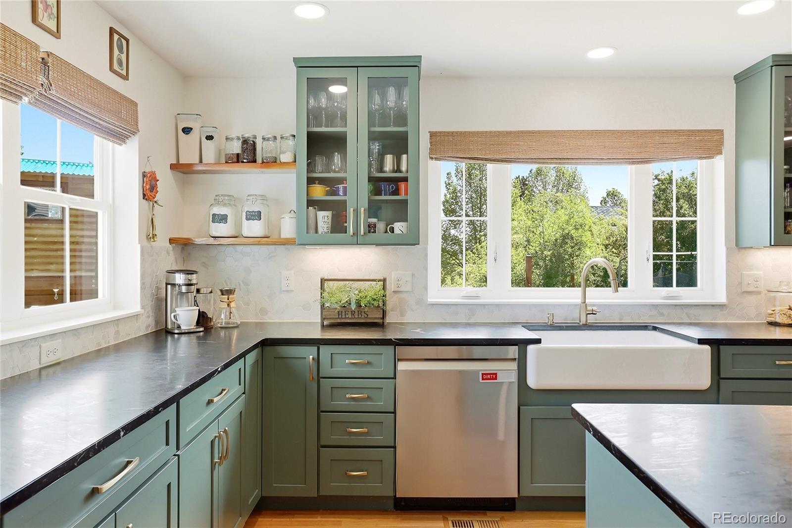 MLS Image #31 for 6210 s lewis street,littleton, Colorado