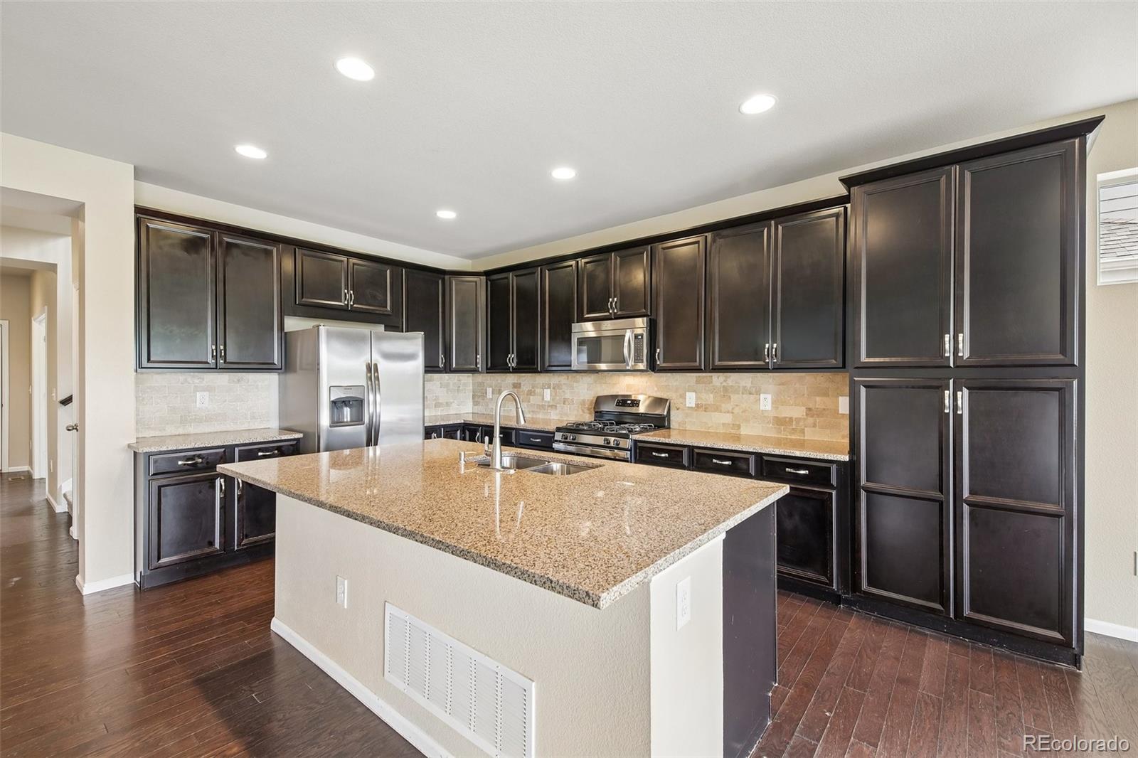 MLS Image #14 for 8645  torrey street,arvada, Colorado