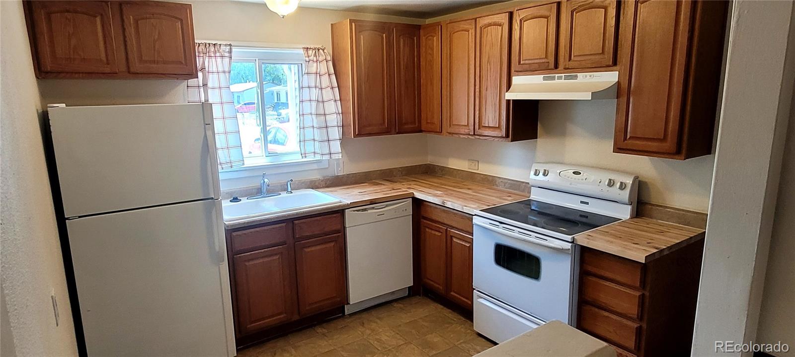 MLS Image #9 for 11101 w 45th avenue,wheat ridge, Colorado