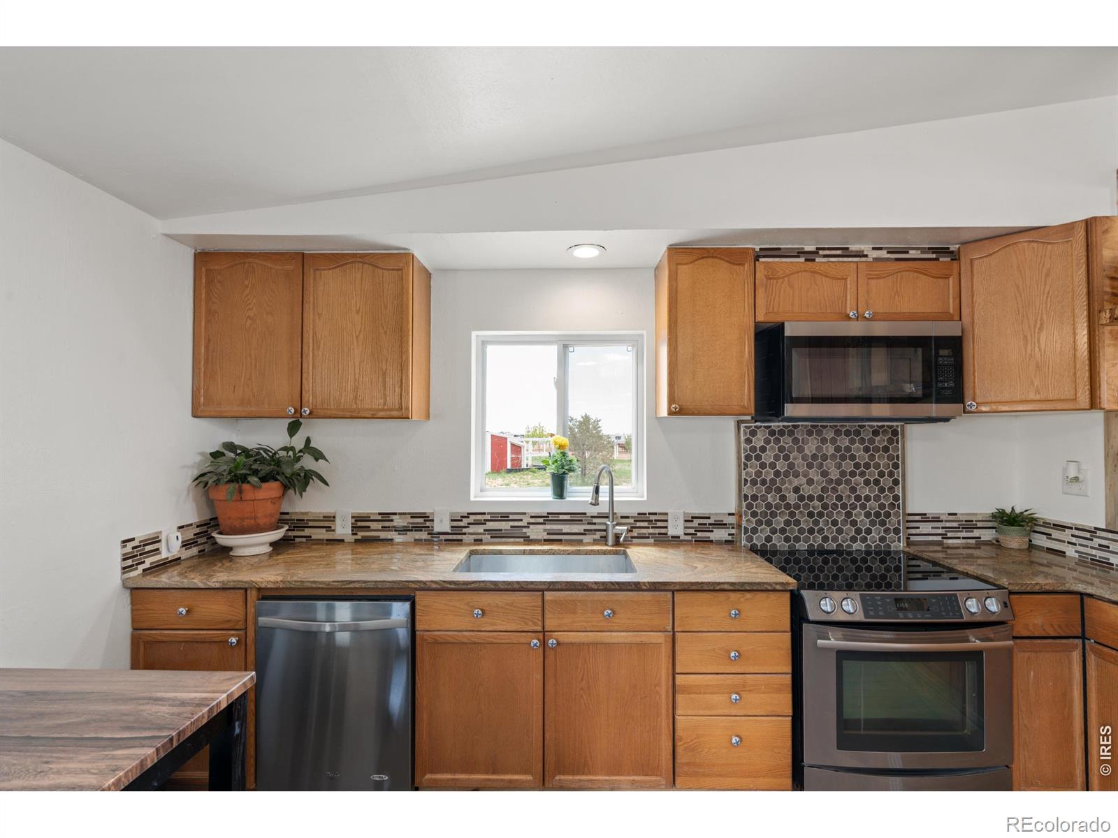 MLS Image #8 for 14210 n county road 9 road,wellington, Colorado
