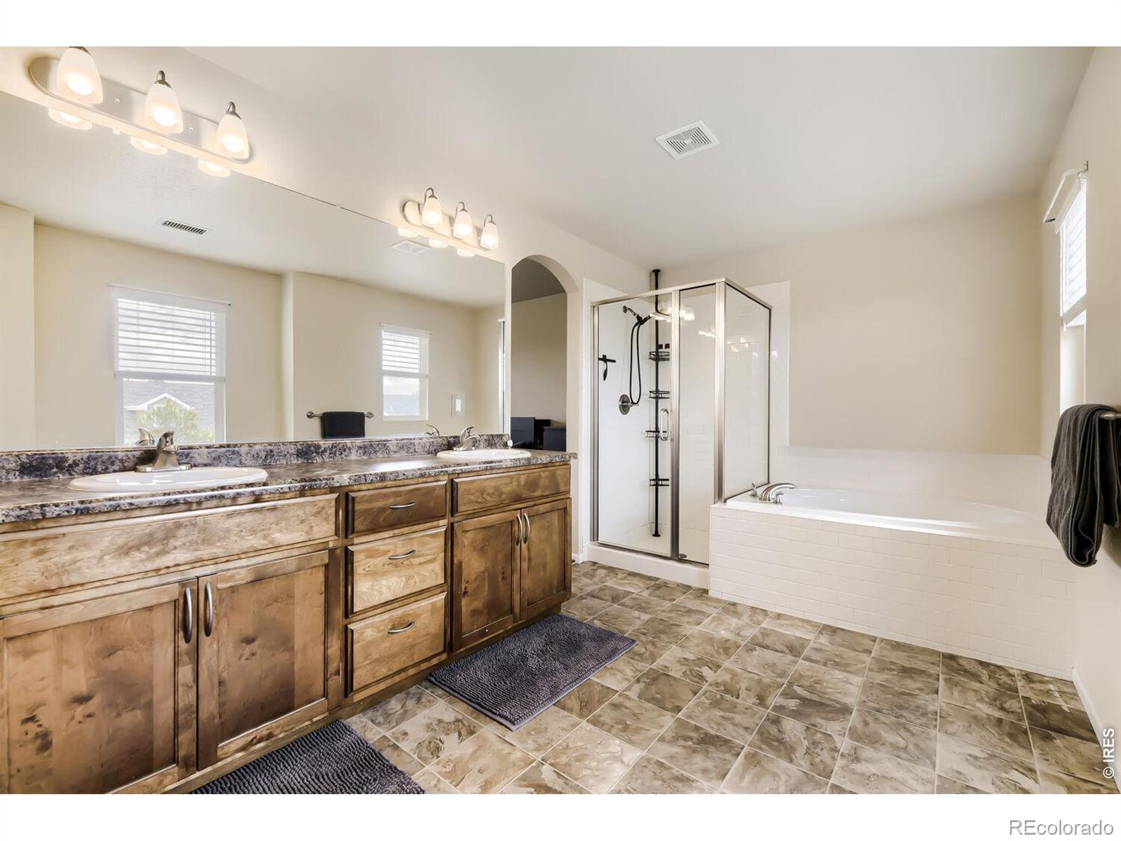 MLS Image #13 for 715  stonehaven street,dacono, Colorado