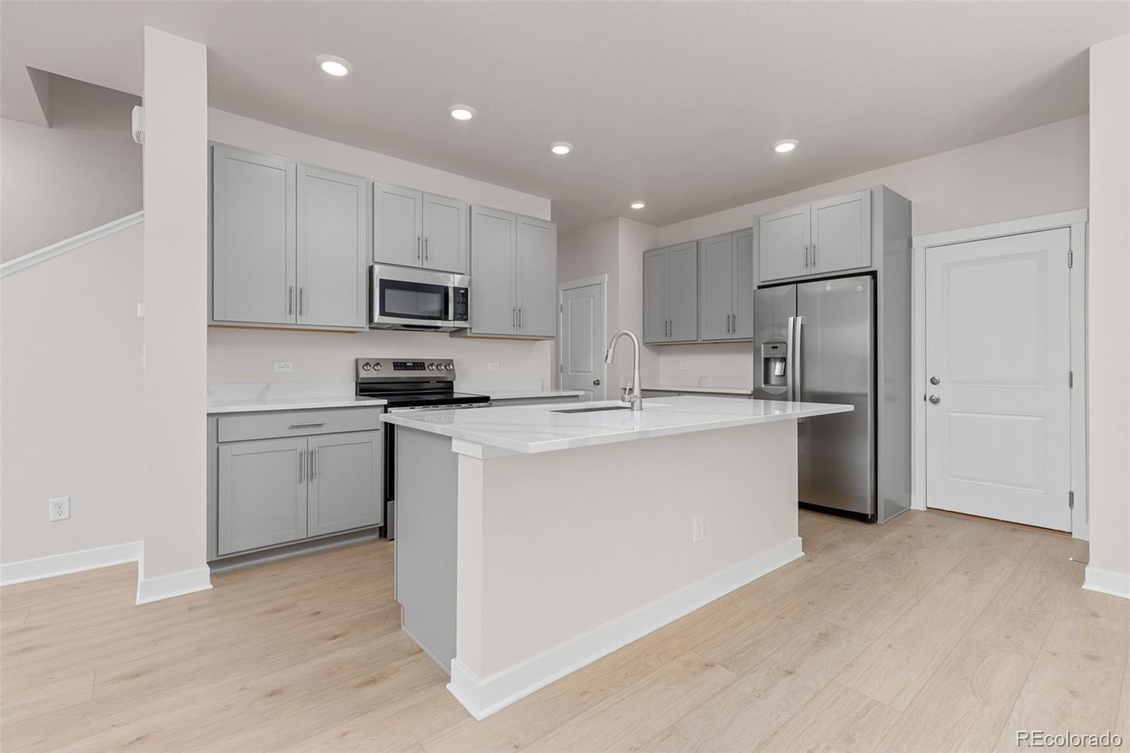 MLS Image #4 for 772 n bently street,watkins, Colorado